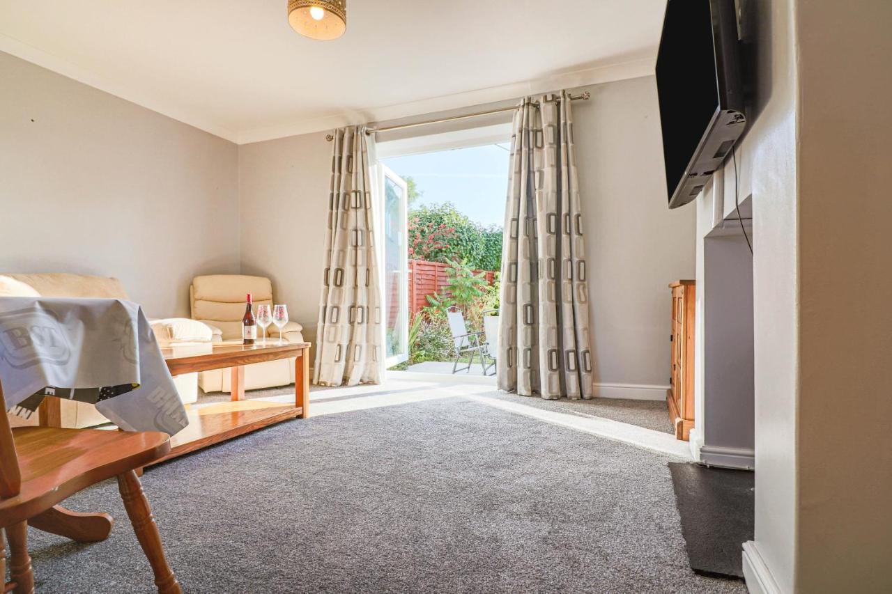 Beautiful 3 Bedroom Home, 10 Minutes Walk To Beach. Cleethorpes Exterior foto
